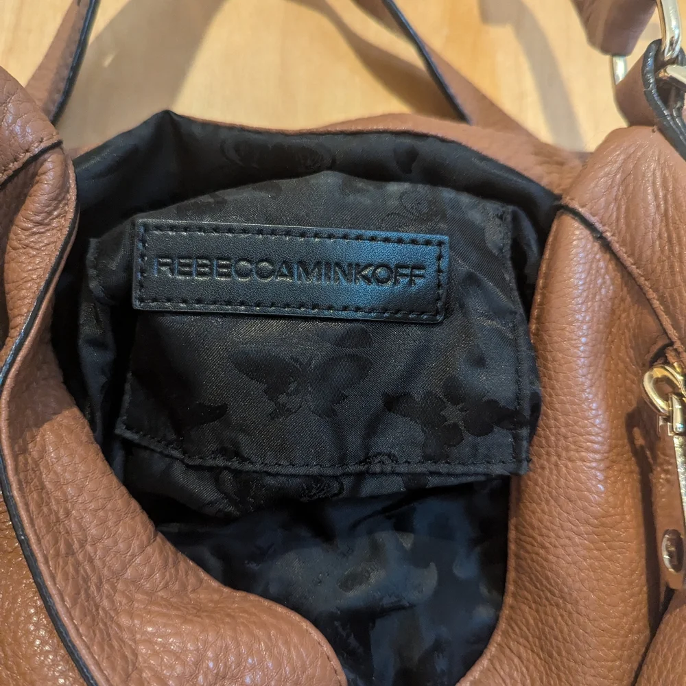 Rebecca Minkoff pebbled supple leather moto hobo shoulder/crossbody bag - Picture 5 of 10